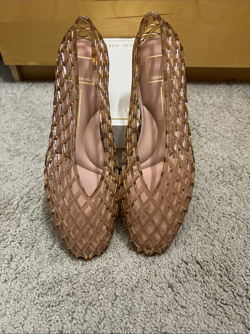 Dolce Vita Jam Flats in Mocha Jelly

NWBox Size: 10 - Picture 4 of 9